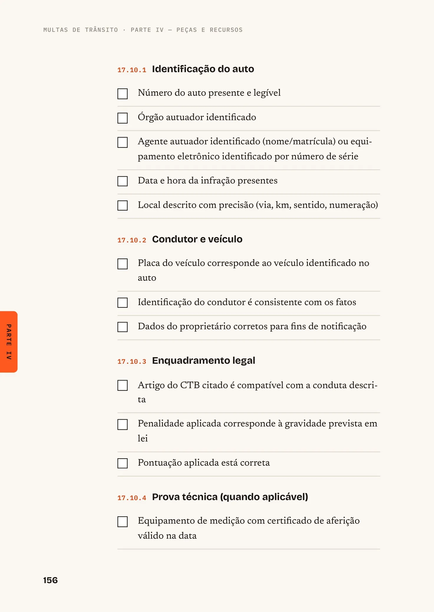 Página 156 do livro: checklist do auto de infração, com caixas de marcar para itens como número do auto, órgão autuador, placa do veículo, artigo do Código de Trânsito e certificado de aferição do equipamento.